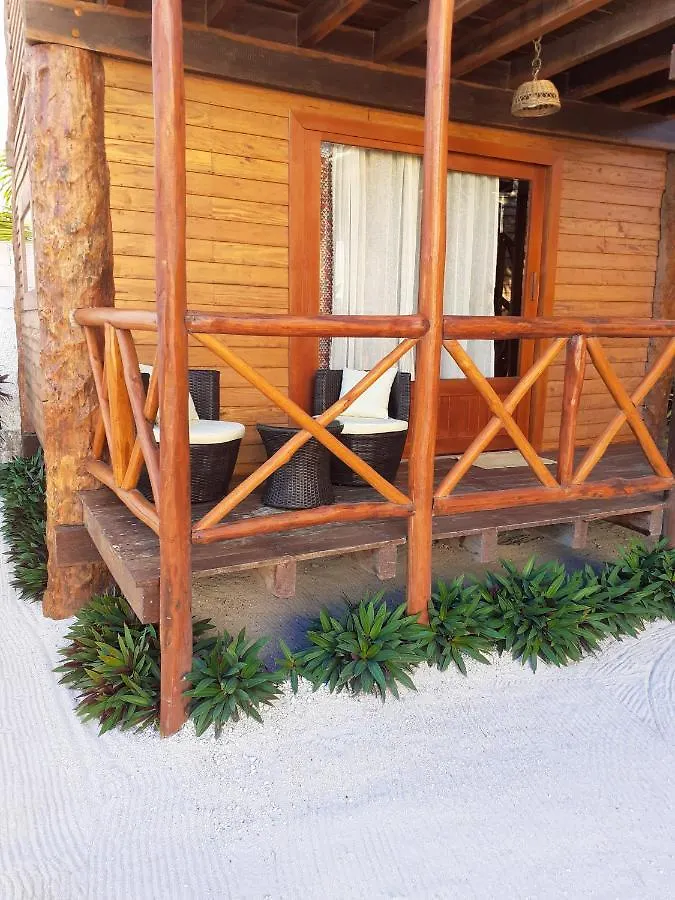 Palmeras De Mahahual Cabanas